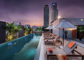 Radisson Suites Bangkok Sukhumvit